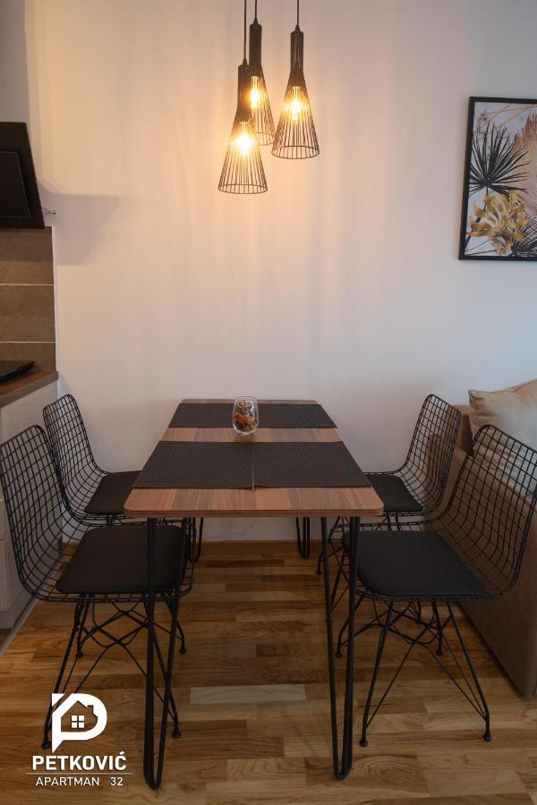Petkovic Apartmani Studio32 Jagodina Exteriér fotografie